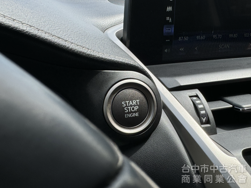 搶先看～曜黑版！全速域ACC跟車！F Sport空力套件！盲點 CarPlay 9氣囊！原鈑！可全貸！台中在地30年老店