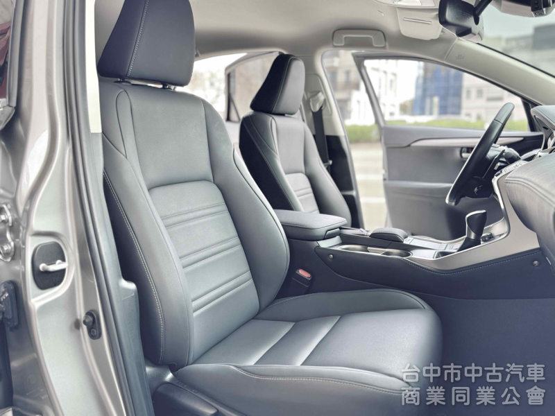 搶先看～曜黑版！全速域ACC跟車！F Sport空力套件！盲點 CarPlay 9氣囊！原鈑！可全貸！台中在地30年老店