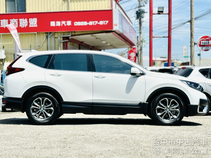搶先看！5.5代小改款！ACC跟車 無線CarPlay 車道維持！原鈑件！可全貸！兩年5萬公里保固！台中在地30年老店！