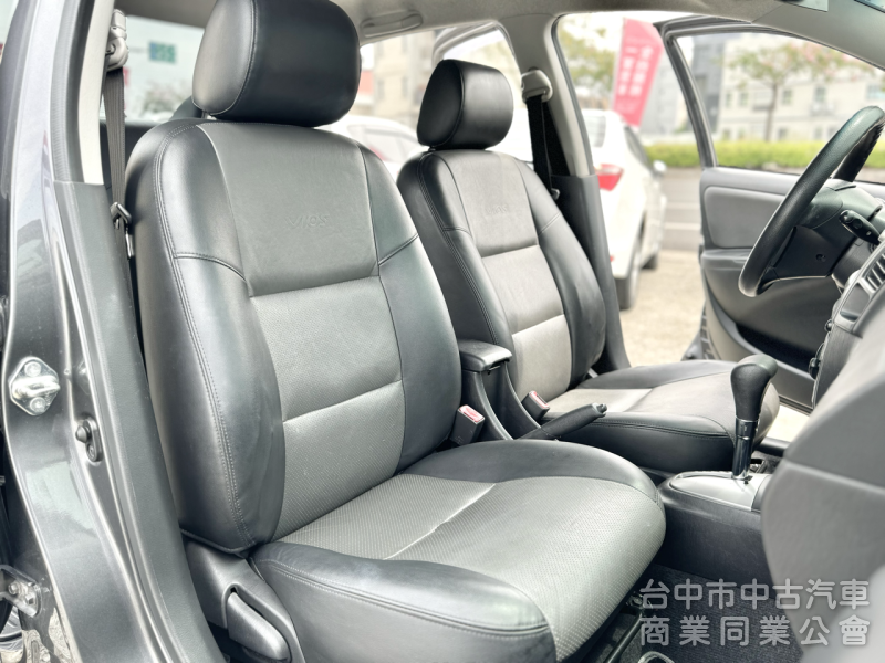 一手車！省油代步車！雙安全氣囊！倒車雷達！霧燈！可全貸！台中在地深耕30年老店！