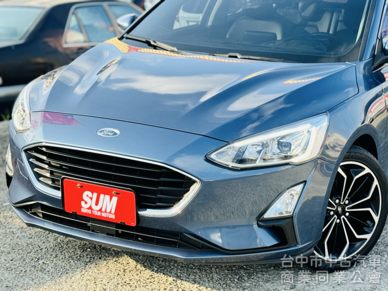 一手車！免鑰匙 雙區恆溫 撥片 6安 CarPlay 後座出風口 前後紀錄！原鈑件！可全貸！台中在地30年老店！