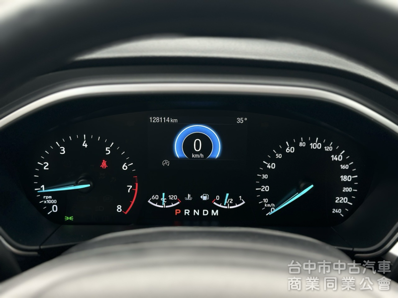 一手車！免鑰匙 雙區恆溫 撥片 6安 CarPlay 後座出風口 前後紀錄！原鈑件！可全貸！台中在地30年老店！