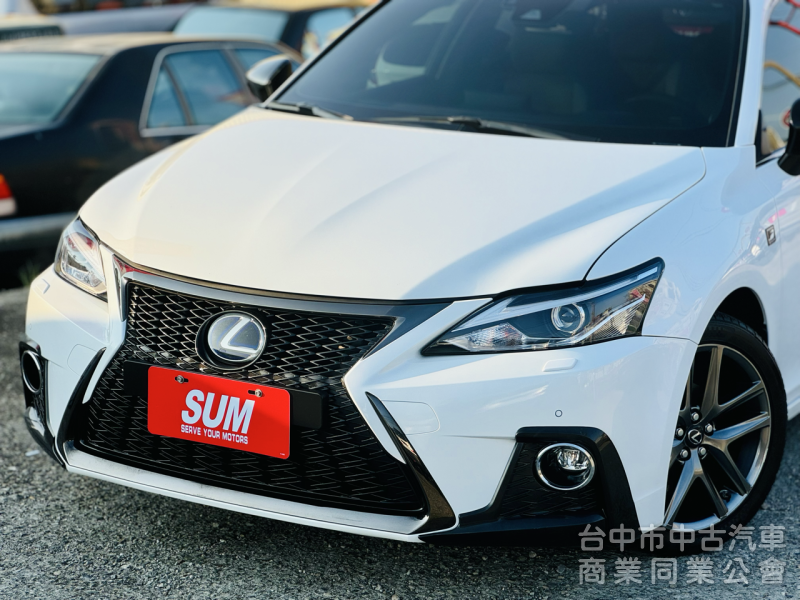 19年式！末代改款！原廠保養！F-Sport版！ACC跟車！LED頭燈！9安！雙前加熱椅！原鈑件！台中在地30年！
