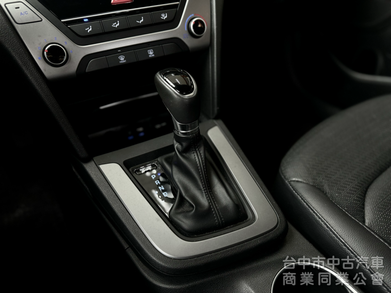 搶先看！一手車！省油省稅！6安 盲點 抬頭顯示 自動頭燈 後座出風口 前後紀錄器！可全貸！售後保固！台中在地30年老店！