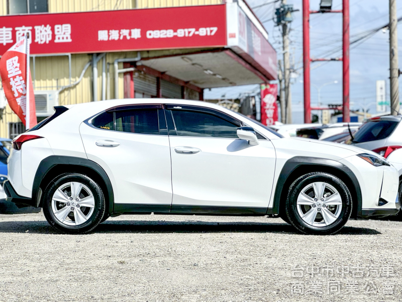 20年領牌！小改款！全速域ACC！一手車！原廠保養！盲點 CarPlay 雙前座電熱椅！原鈑件！可全貸！台中在地30年！