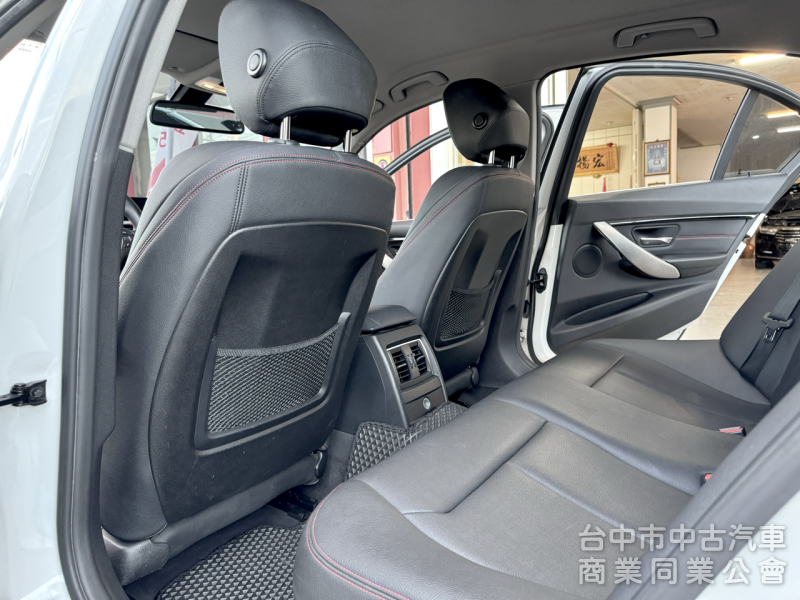 一手車！小改款！B48引擎！耗材已更新！換檔撥片 定速巡航 雙區恆溫 導航 倒車影像！可全貸！台中在地深耕30年老店！