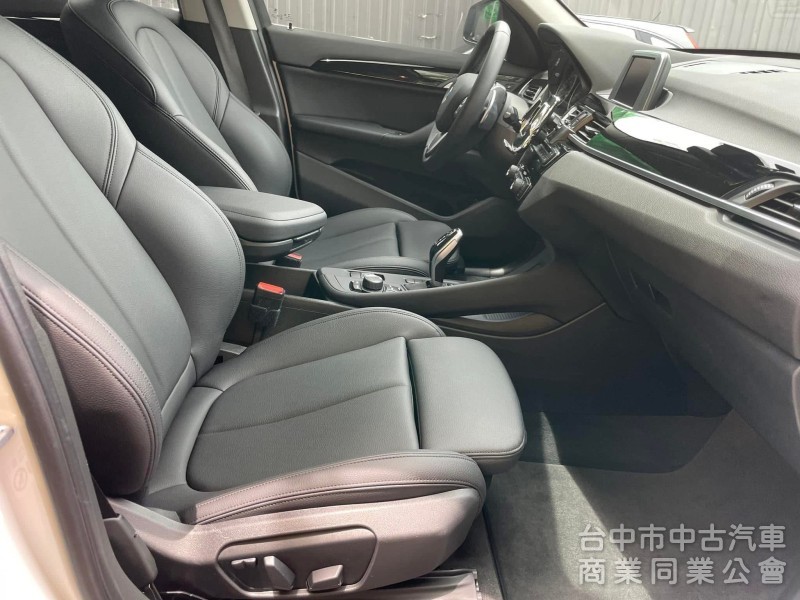 汎亞汽車 BMW X1 SDRIVE20i 全車原鈑 完美車況 超低里程