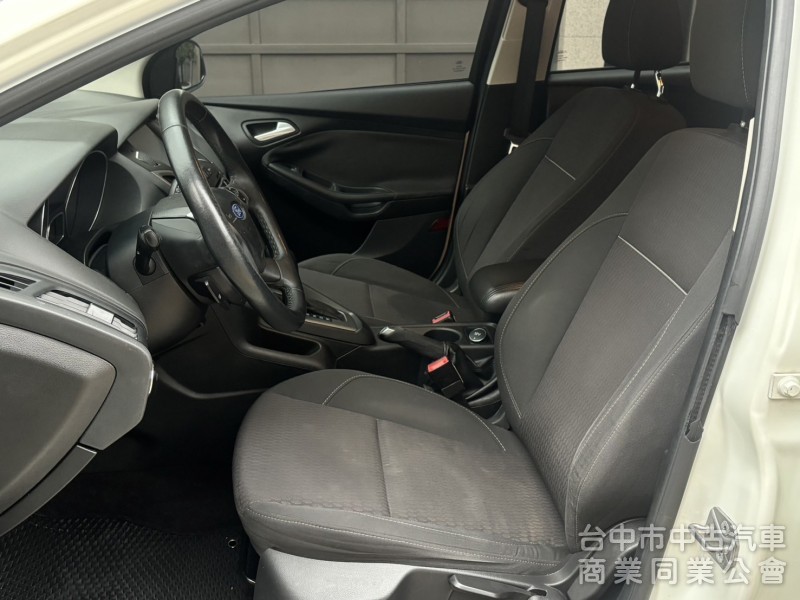 2014 Focus 1.6 原版件，操控性好 板金厚