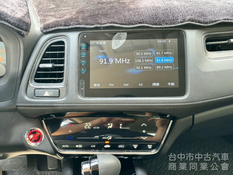 車況漂亮，旅遊小休旅車款