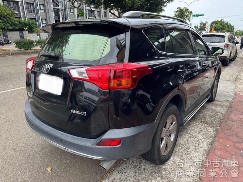 2015 rav4 好爸爸神車 家庭休旅適合 免鑰匙 安卓機