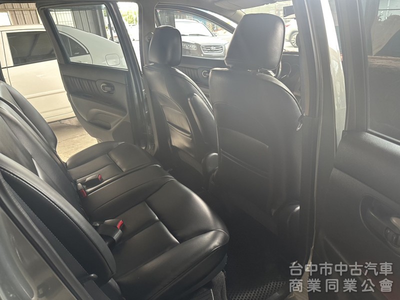 加長型 稀有7人座~空力套件 免鑰匙 恆溫 電摺後視鏡 低里程 原版件 內外皆美 全額貸❱✅電動後視鏡➤實用跨界休旅➤