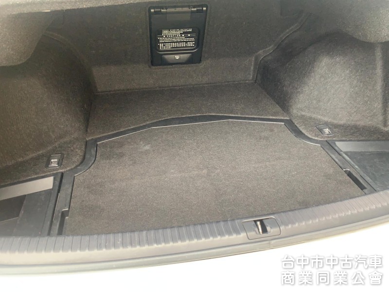 2012年式  Lexus IS 250 F-Sport   一手車 全原廠保養  里程保證