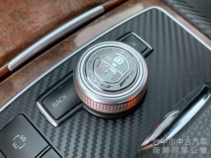 2011 賓士 E350 AMG 外匯美規頂配 E63外觀