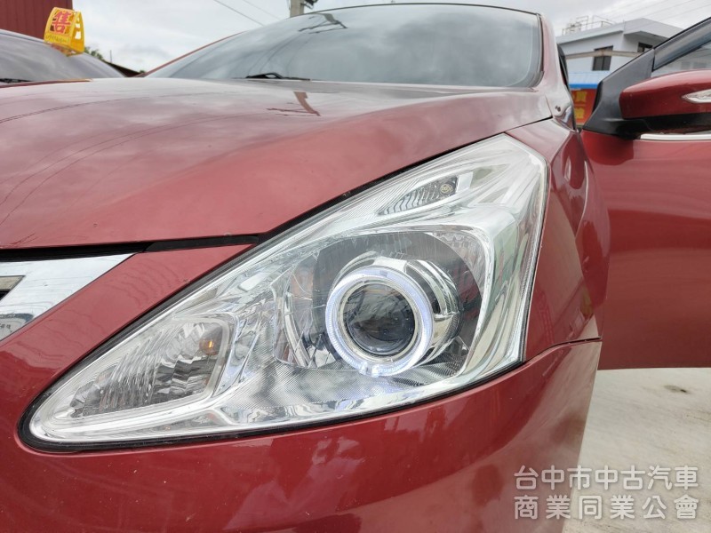 5門TIIDA售18.8萬一手車,認證車I-KEY摸門魚眼日行燈改避震尾管大包安卓17吋鋁圈你想要的都改好了