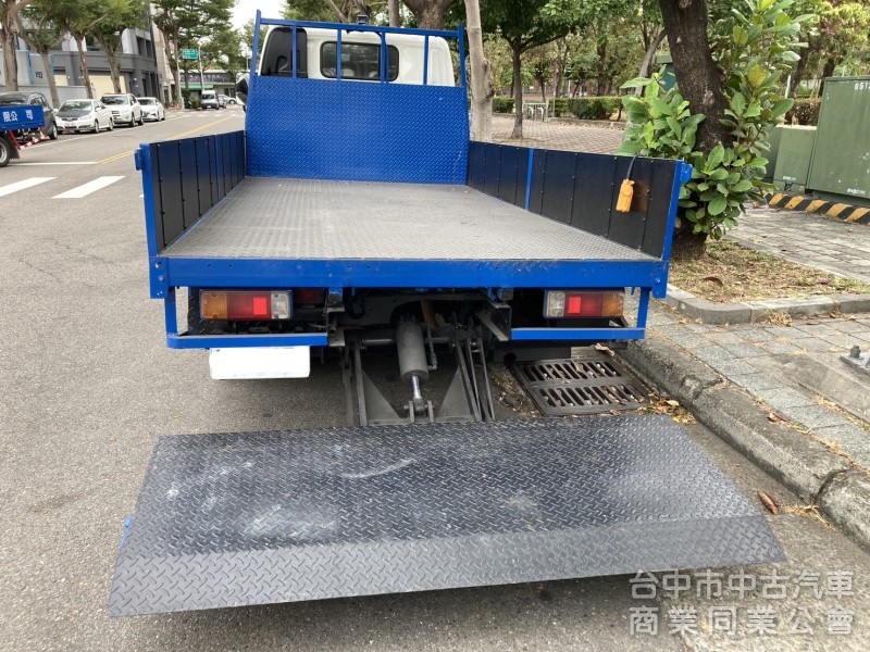 2010年 HINO 加長11尺半