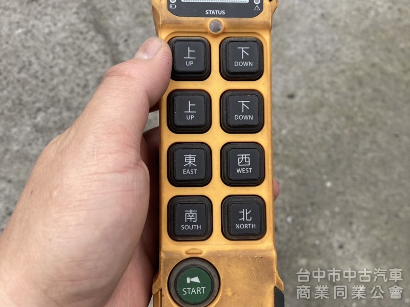 1999年 堅達 六輪 吊桿