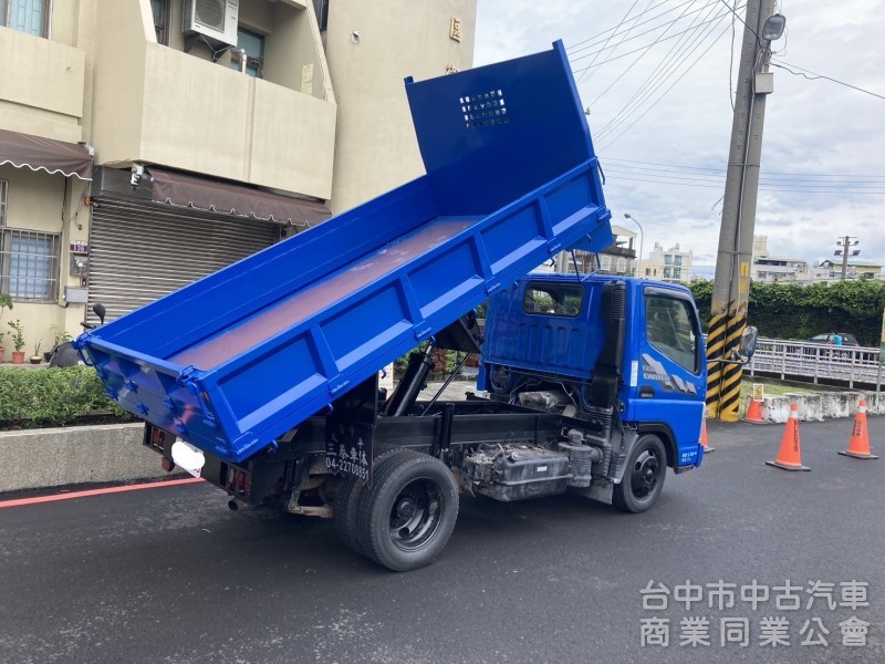 2008年 堅達 六輪 傾洩車 斗做新的
