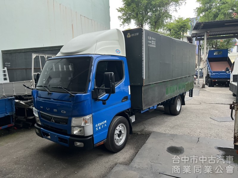2019年12月出廠 加長14尺多堅達 電動升降帆布跟外雙缸大尾門 里程大約15萬多