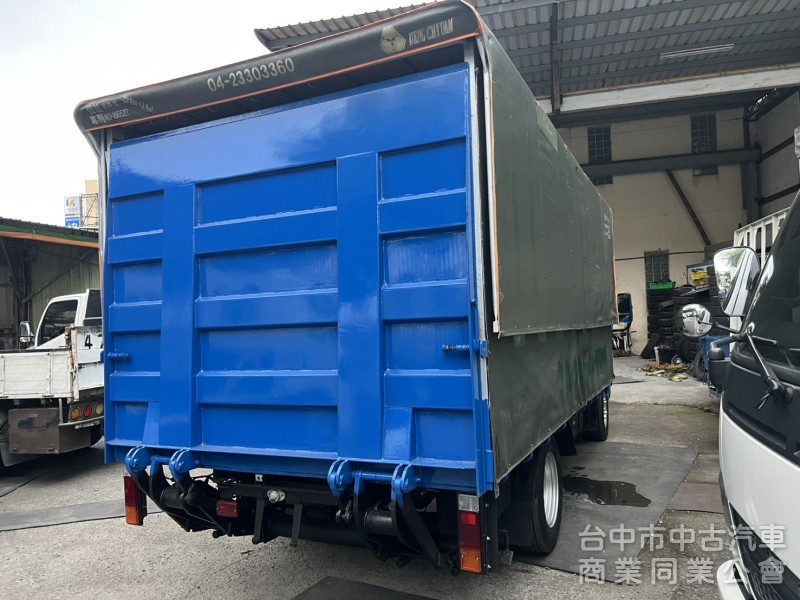 2019年12月出廠 加長14尺多堅達 電動升降帆布跟外雙缸大尾門 里程大約15萬多