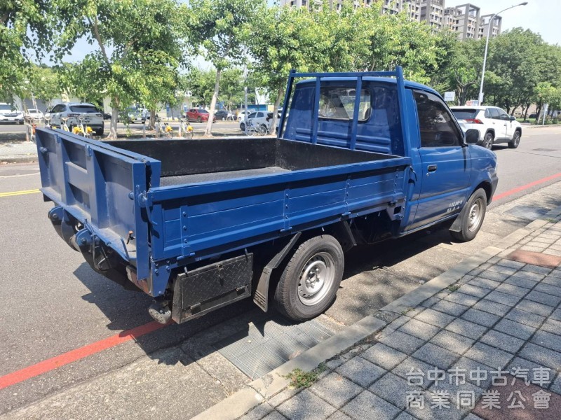 2007年 豐田 瑞獅 雙折尾門