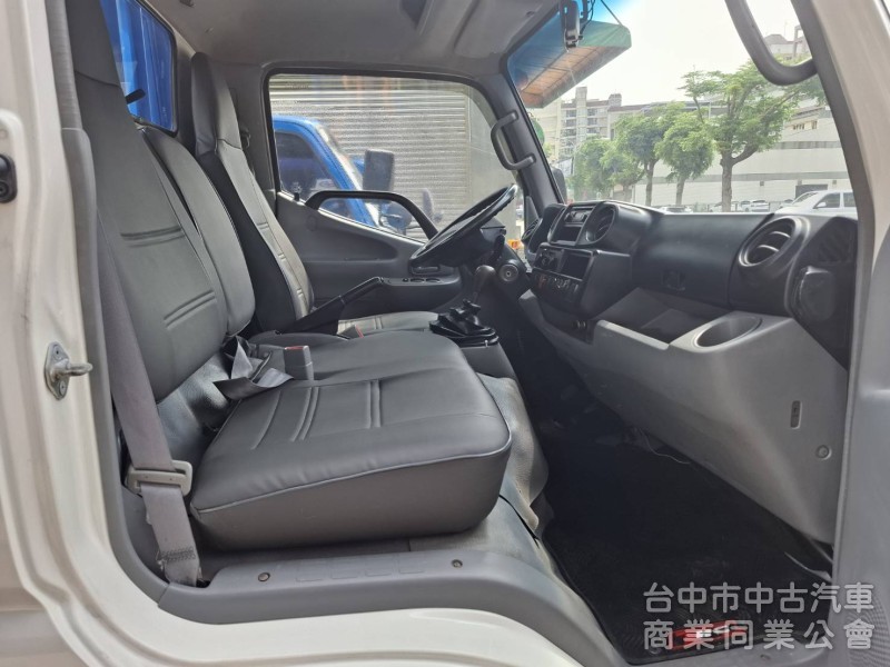 2015年 HINO 加長14尺半 鐵斗 改雙扁 外雙缸尾門
