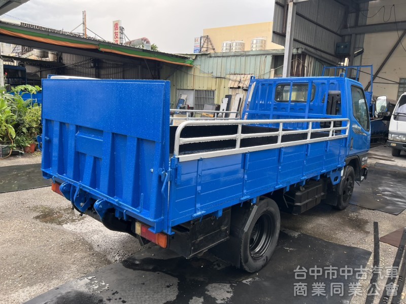 1998年7月出廠 堅達 六輪 有尾門