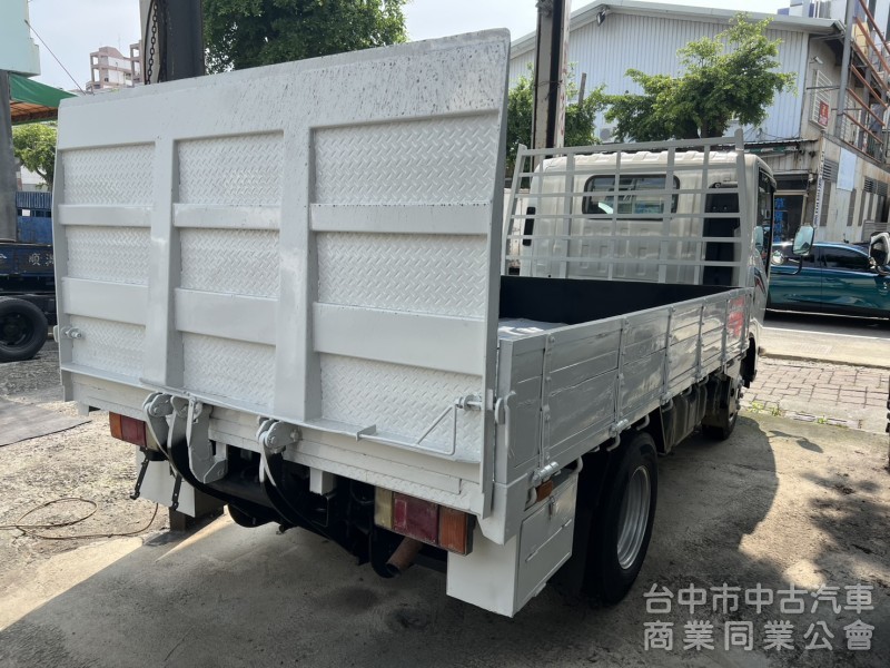 2013年領牌12年9月出廠 一路發 加長11尺半 鐵斗 大尾門 已升5噸