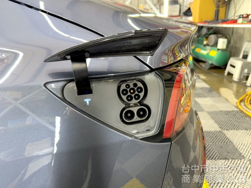 新達汽車 2022年 TESLA Model 3 SR FSD 可全貸