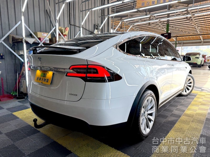 新達車業 2017年 TESLA Model X 100D 拖曳套件 可全貸