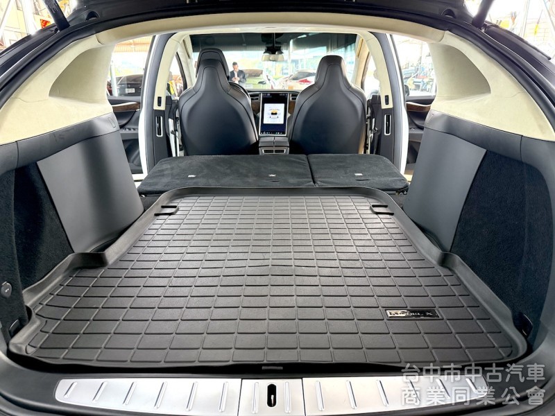 新達車業 2017年 TESLA Model X 100D 拖曳套件 可全貸
