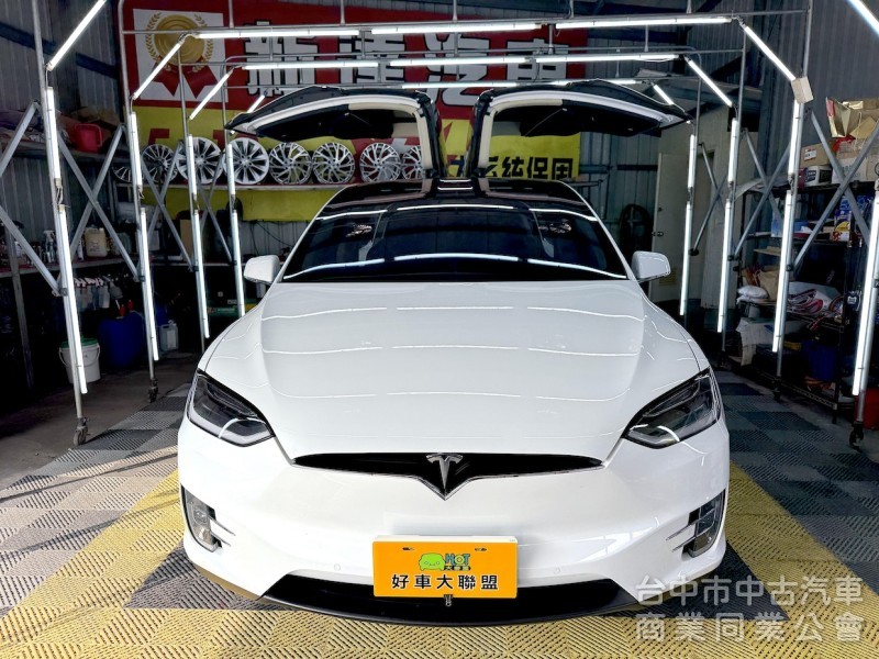 新達車業 2017年 TESLA Model X 100D 拖曳套件 可全貸