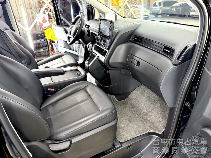 2022年 現代 STARIA GLD-C CARPLAY 可全貸