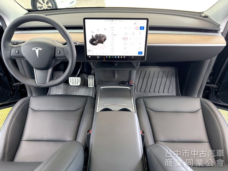 2023年 TESLA Model Y P版 FSD 可全貸