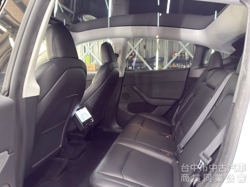 2022年 TESLA Model Y LR 可全貸