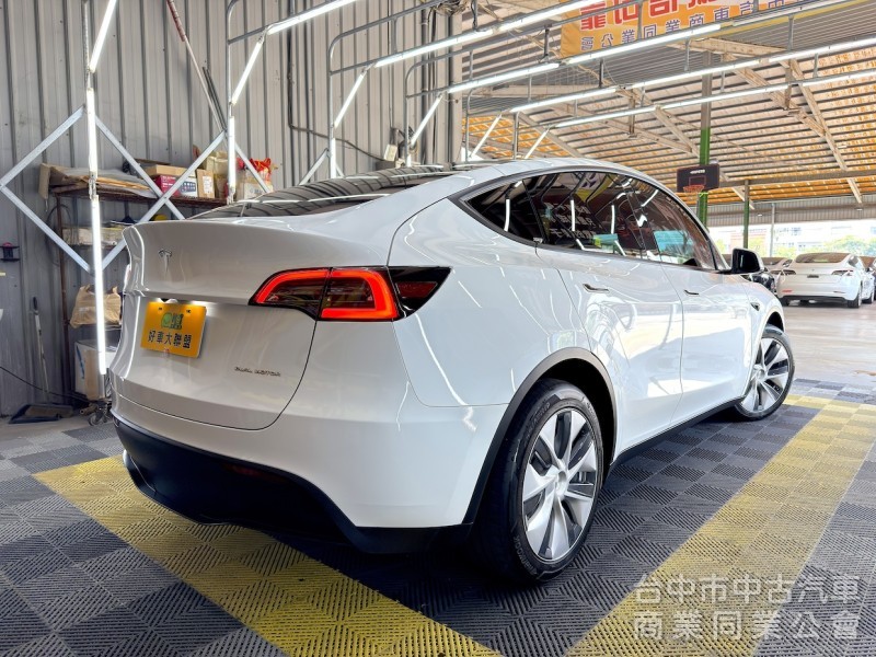 2022年 TESLA Model Y LR 可全貸