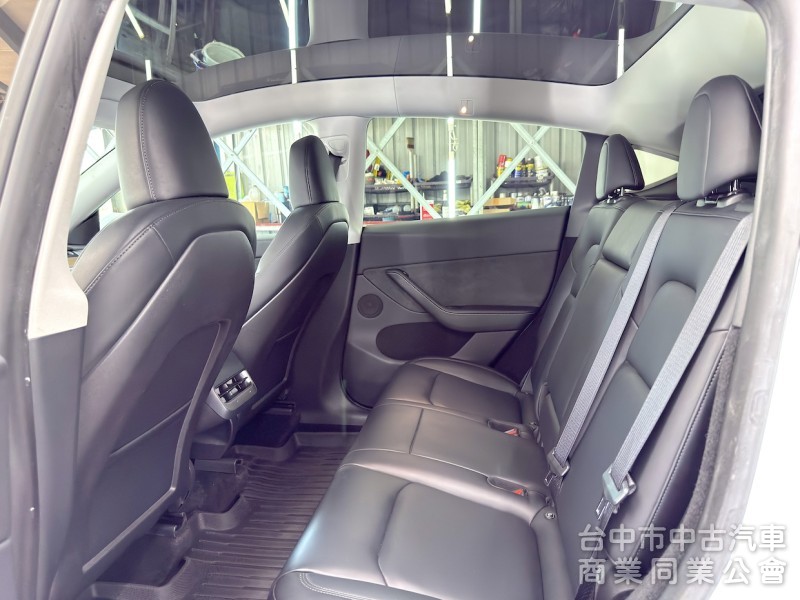 2022年 TESLA Model Y LR 可全貸