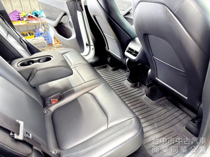 2022年 TESLA Model Y LR 可全貸