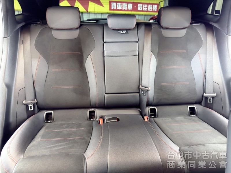 2023年 BENZ EQA250 AMG 夜色套件 可全貸