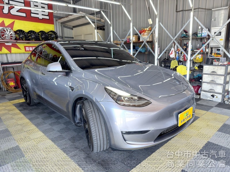 2023年 TESLA Model Y LR 稀有閃電銀 可全貸