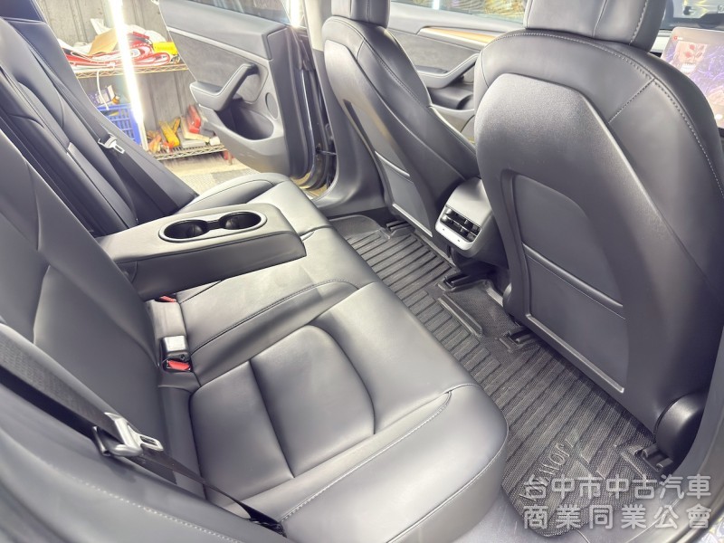 2022年 TESLA Model 3 LFP 可全貸