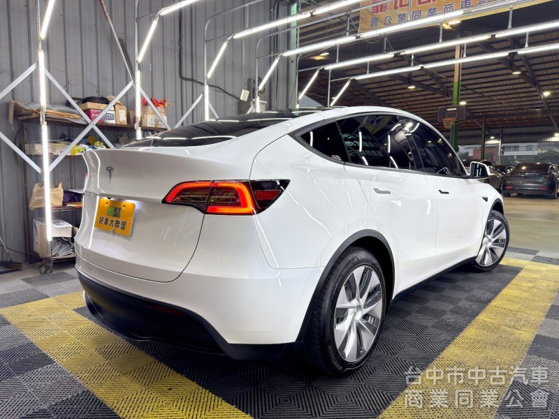 2024年 TESLA Model Y RWD 可全貸