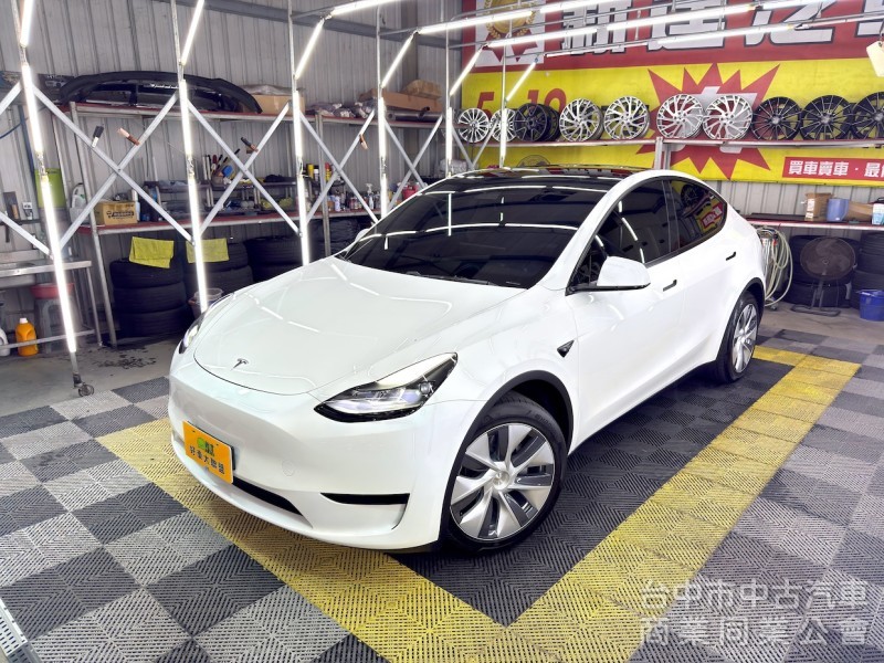 2024年 TESLA Model Y RWD 可全貸