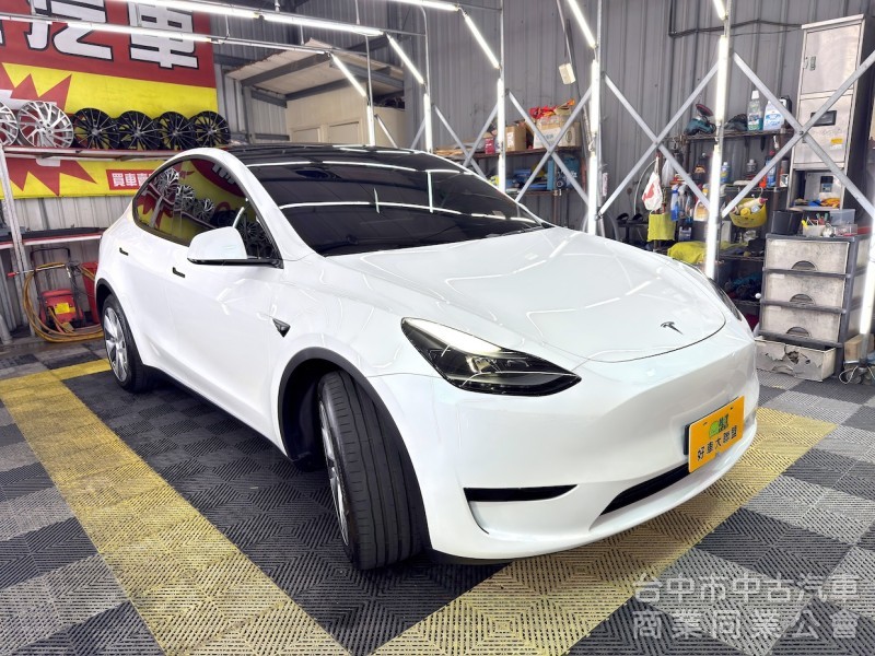 2024年 TESLA Model Y RWD 可全貸