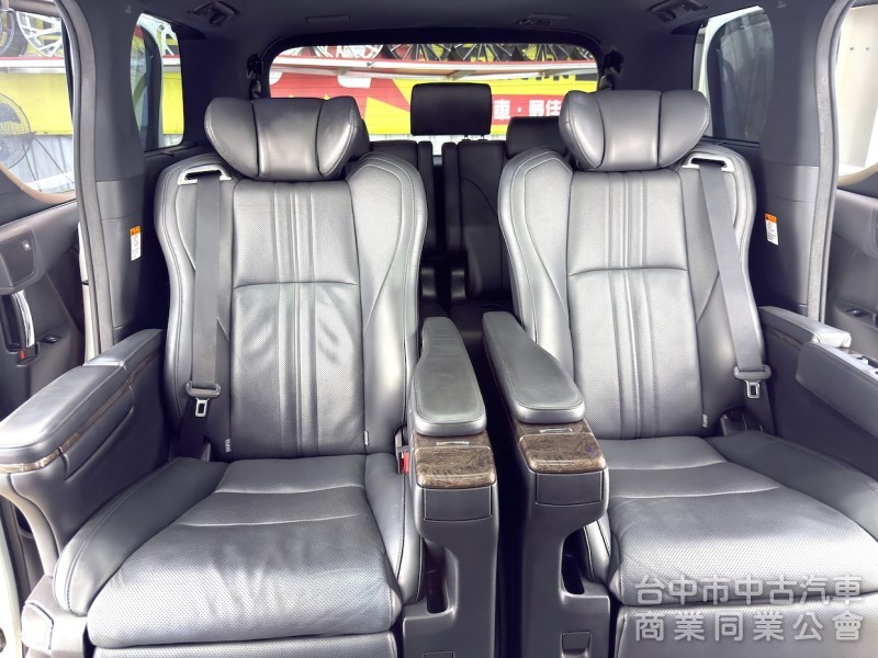 2019年 TOYOTA ALPHARD 可全貸