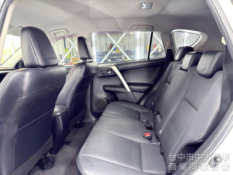 2015年 TOYOTA RAV4 電動坐椅 可全貸