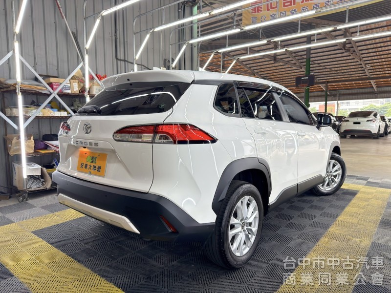 2022年式 TOYOTA Corolla Cross 汽油豪華 可全貸