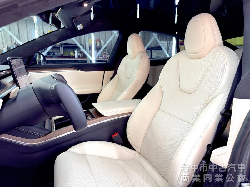 2023年 Model S LR EAP 可全貸