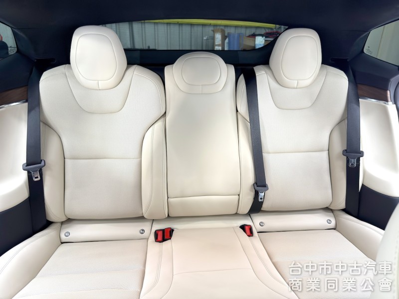 2023年 Model S LR EAP 可全貸
