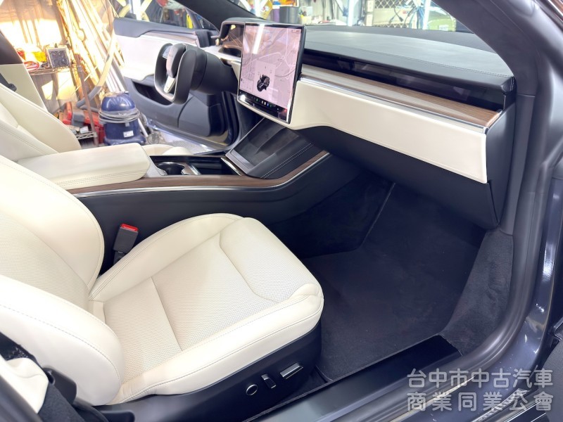 2023年 Model S LR EAP 可全貸