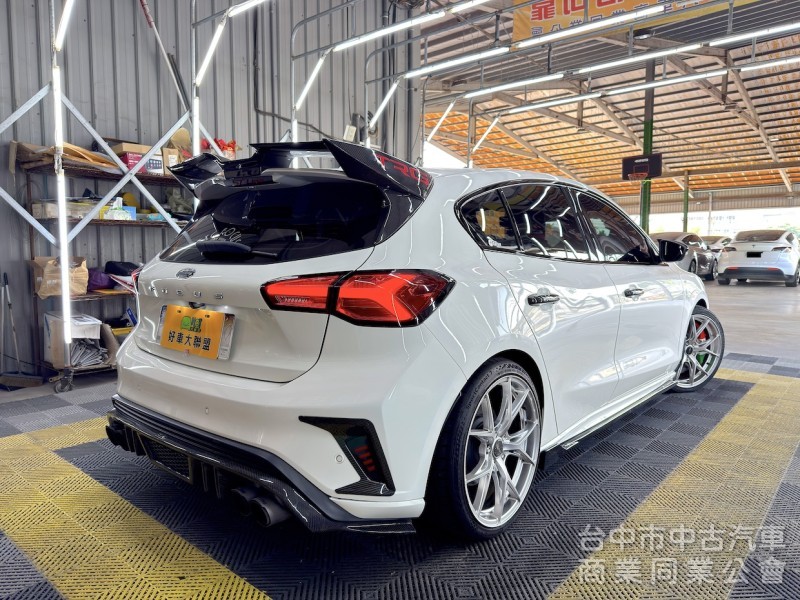 2022年 福特 Focus ST-Line Lommel X 精品改裝 可全貸